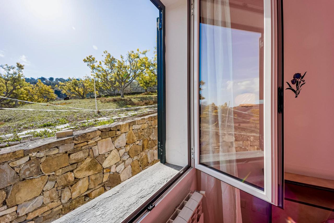 Agriturismo Le Mimose Imperia Buitenkant foto