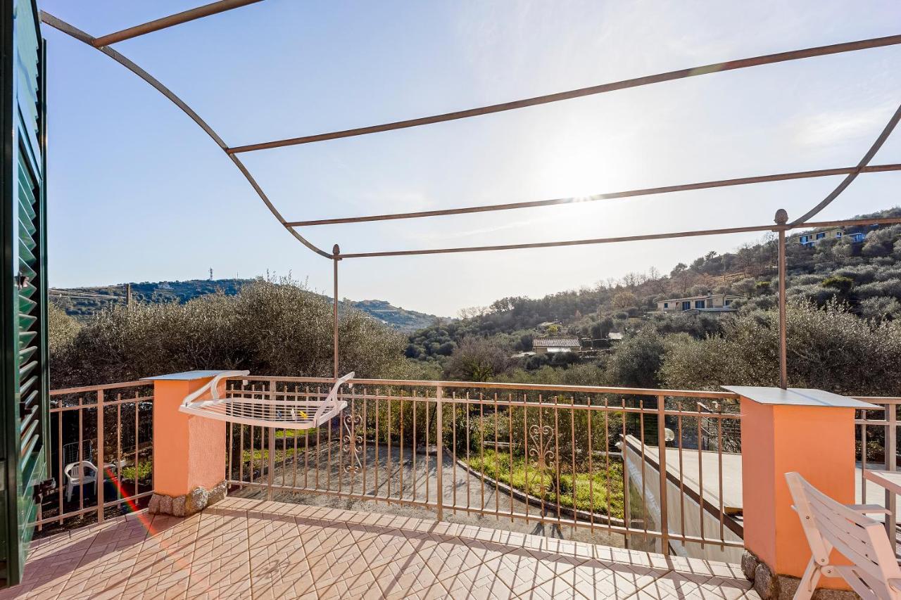 Agriturismo Le Mimose Imperia Buitenkant foto