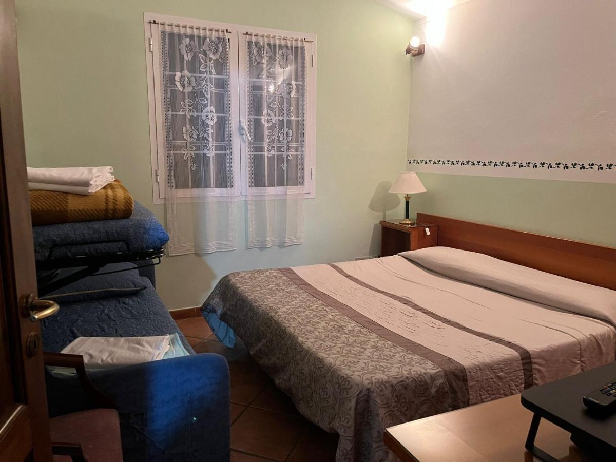 Agriturismo Le Mimose Imperia Buitenkant foto