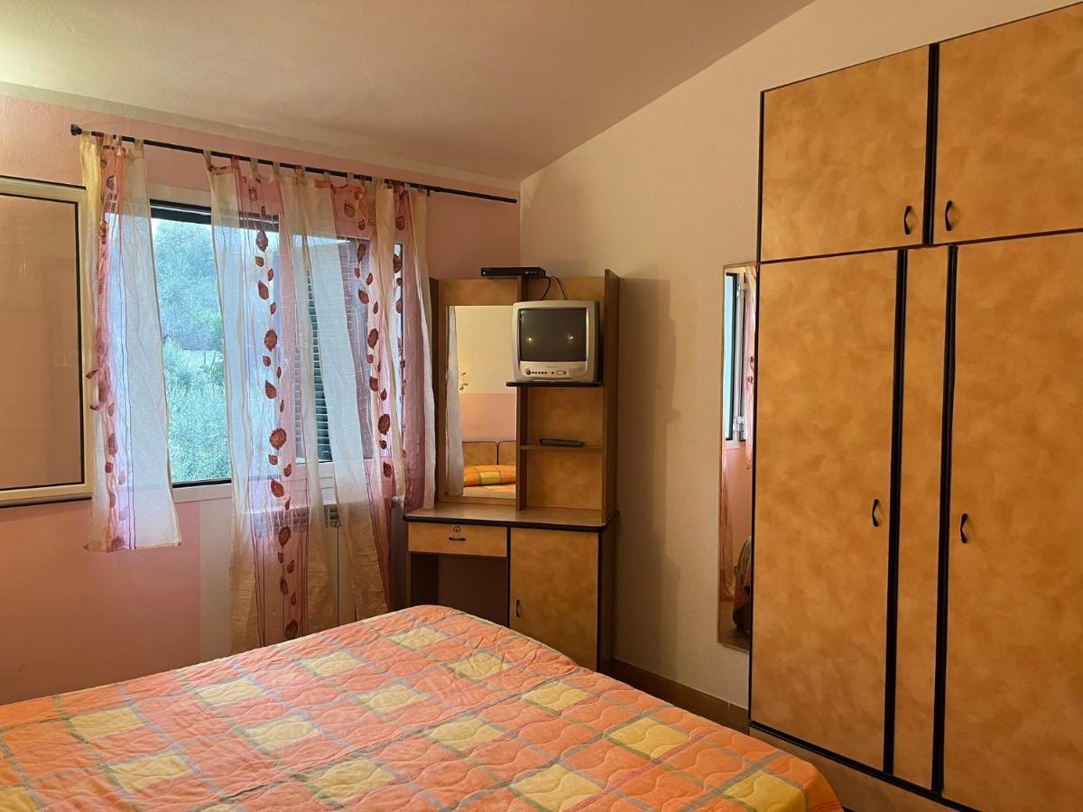 Agriturismo Le Mimose Imperia Buitenkant foto